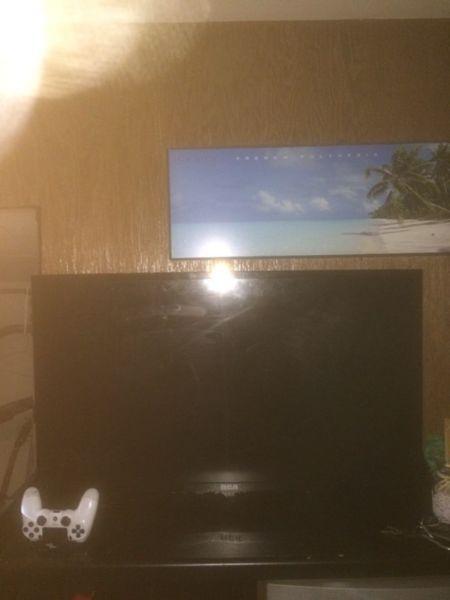 Wanted: PS4 and RCA TV