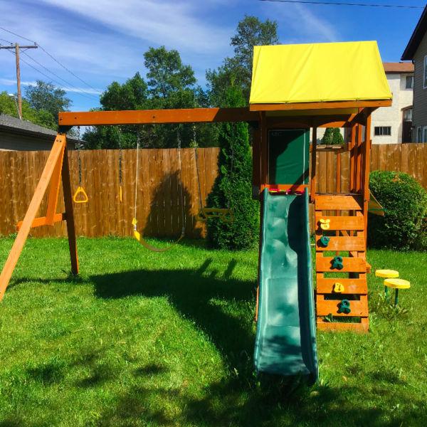 Outdoor wooden Play set