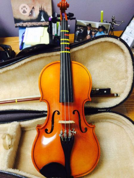 1/4 Size Violin