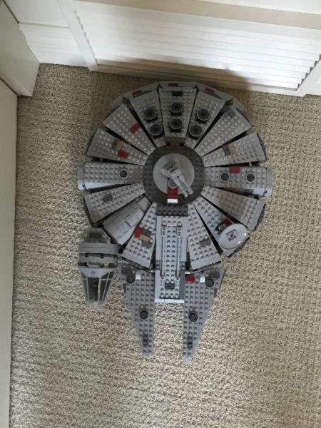 Lego Star Wars- Millennium falcon