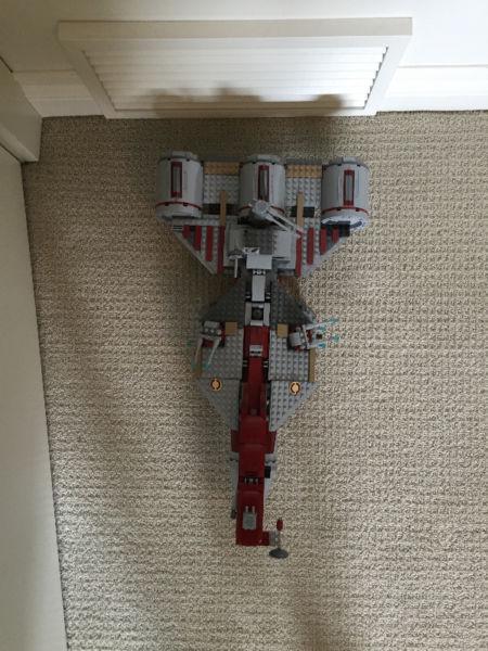 Lego Star Wars- Republic Frigate