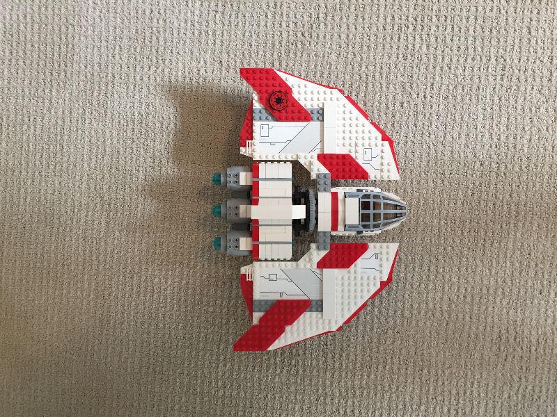 Lego Star Wars- T-6 Jedi Shuttle