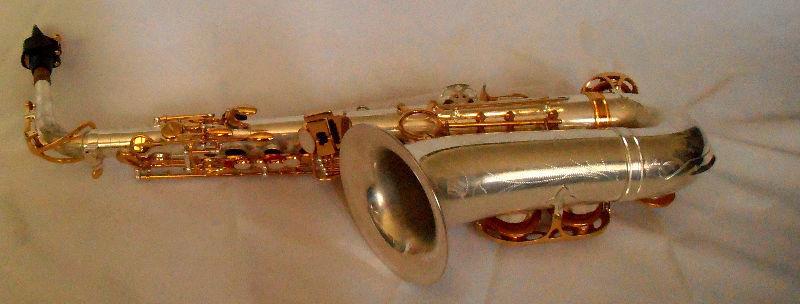 Accent Alto Saxophone AS910