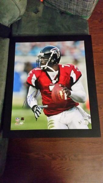 Michael vick signed falcons 16x20 with COA