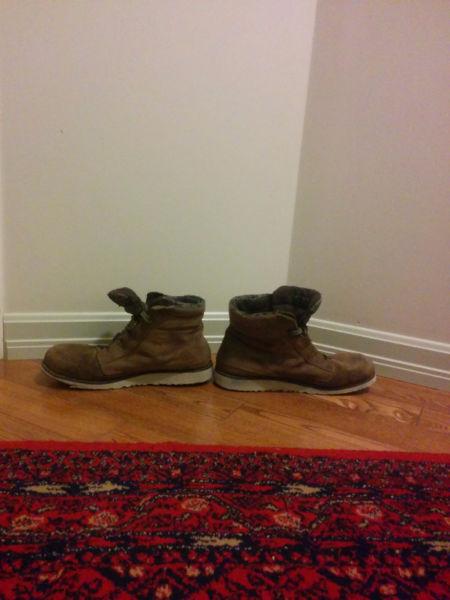 The North Face Boots, size 8.5. $80, mint condition