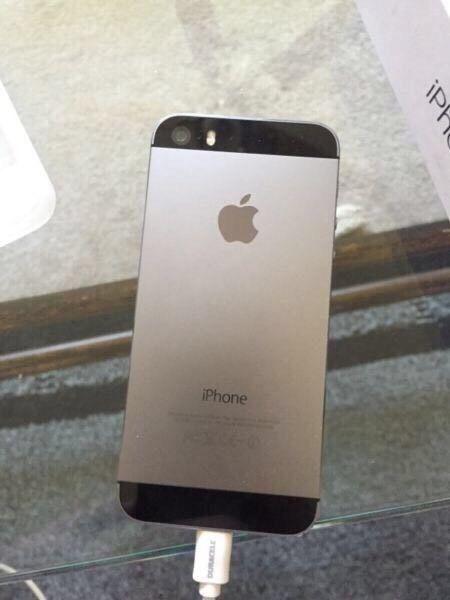 iPhone 5s mint 16g silver