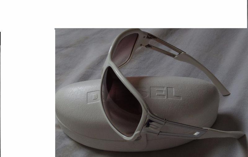 BRAND NEW WHITE SUN GLASSES BY ' DIESEL ' FOR SALE