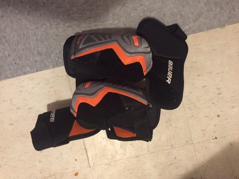 I'm selling adult hockey equipment $500 or best offer
