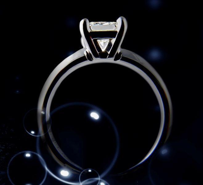 New 0.96CT Solitary VS Diamond Engagement Ring 18K in White Gold