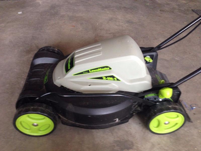 LAWN MASTER 120V Electric Lawnmower Price Negotiable