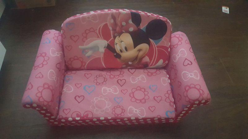 Toddler mini mouse fold out couch