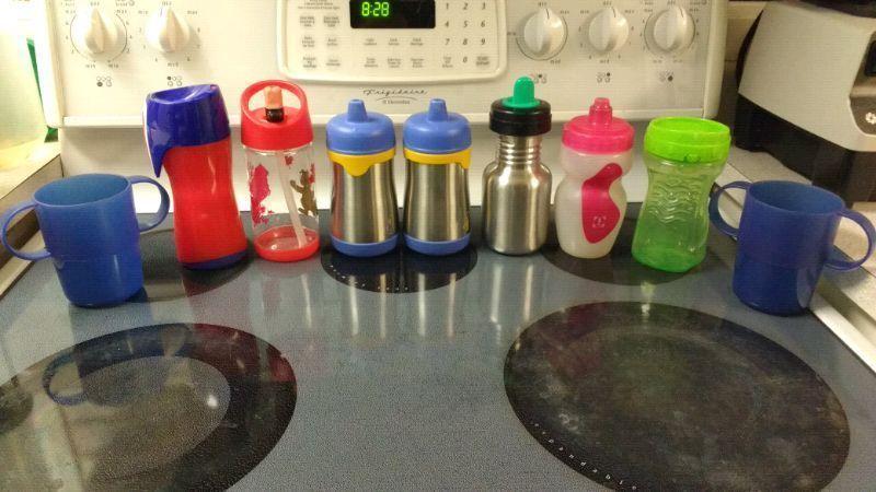 Toddler sippy cup water bottle LOT SALE ONLY $20 takes all