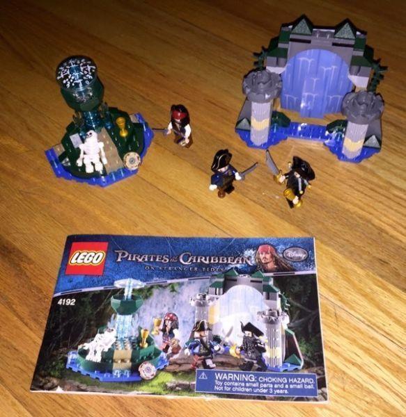Lego set 4192 Fountain of Youth