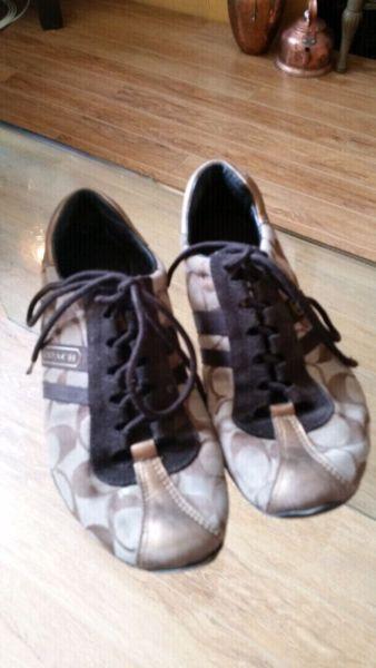 Coach running shoes brown fits 7.5-8