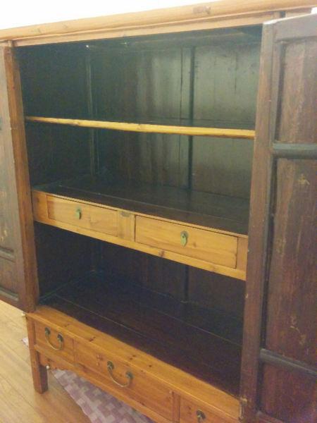 Chinese cabinet