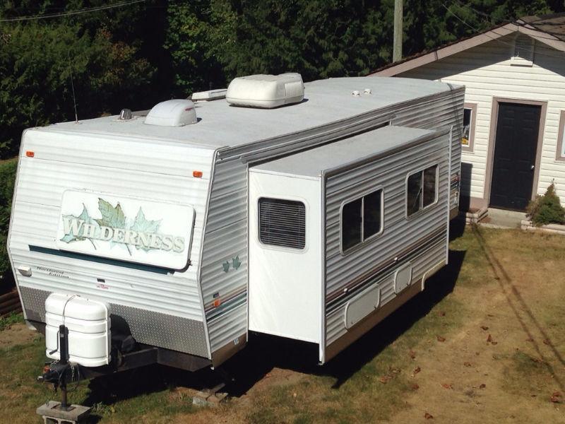 29 ft Wilderness Holiday Trailer