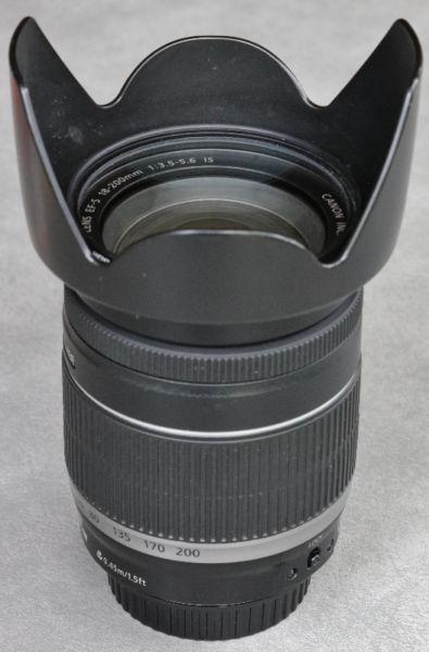 Canon EFS 18-200mm f3.5-5.6 IS lens. Excellent condition!