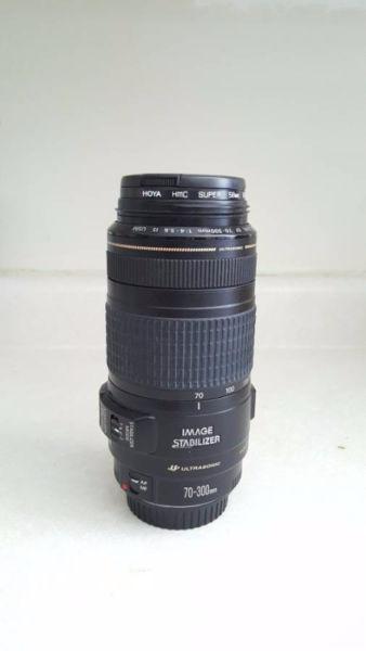 Canon EF 70-300mm f/4-5.6 IS USM telephoto lens