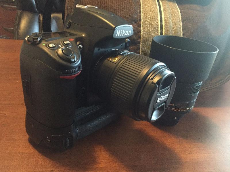 Full Frame Nikon D700 Set with Grip and Lenses