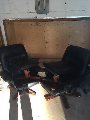 2 chairs and foot stools