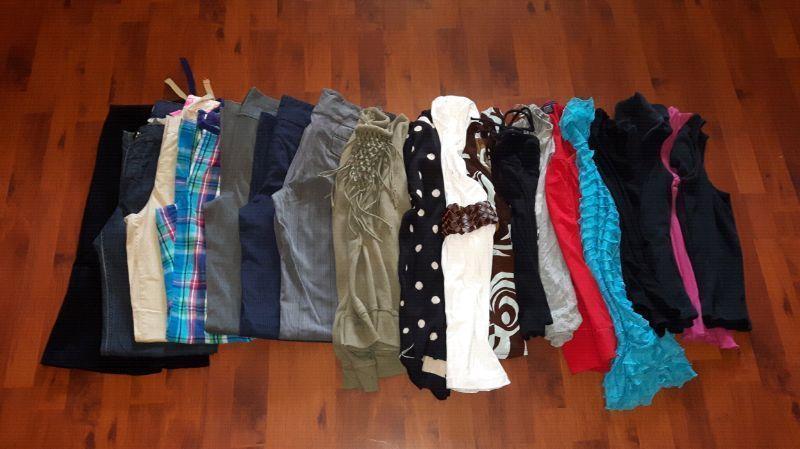 Size Small 19pc Mixed Lot - Dressy & Casual