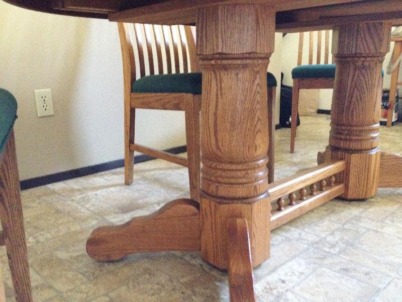 Solid Oak Table & Chairs