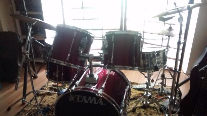 tama rockstar drum kit
