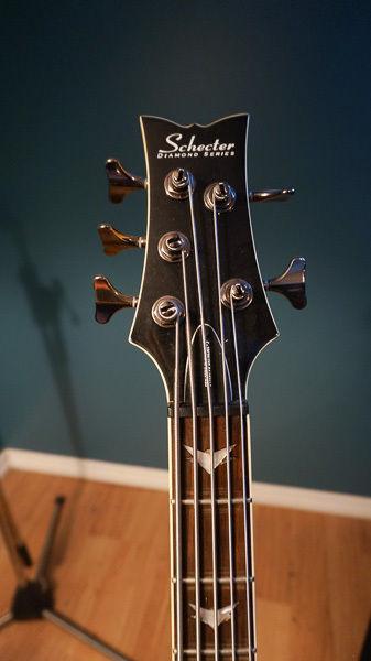 Schecter Diamond Series 5-String Bass W/ Amp, Cabinet