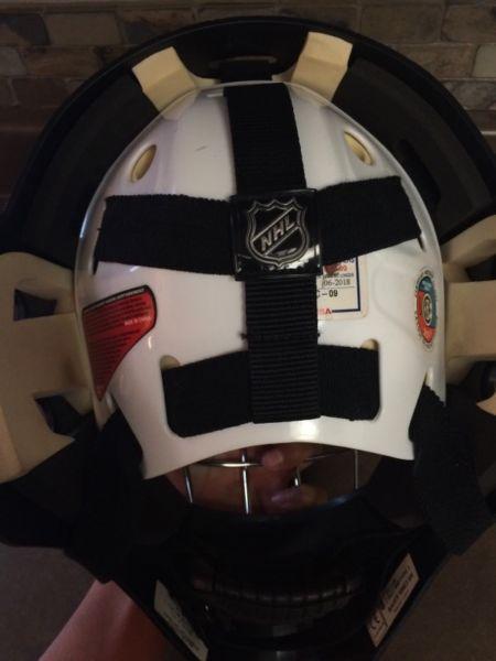 Wanted: Bauer goalie mask (barely used)