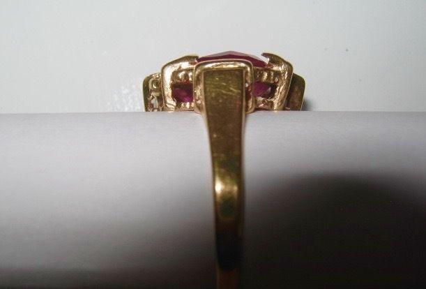 Sapphire (Alexandrite) Gold Ring