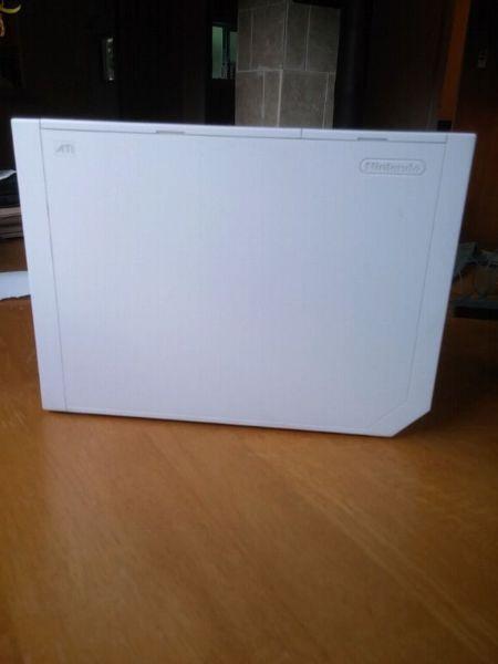 Mint Condition Original Wii Game Console