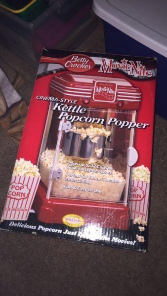 Betty Crocker popcorn popper