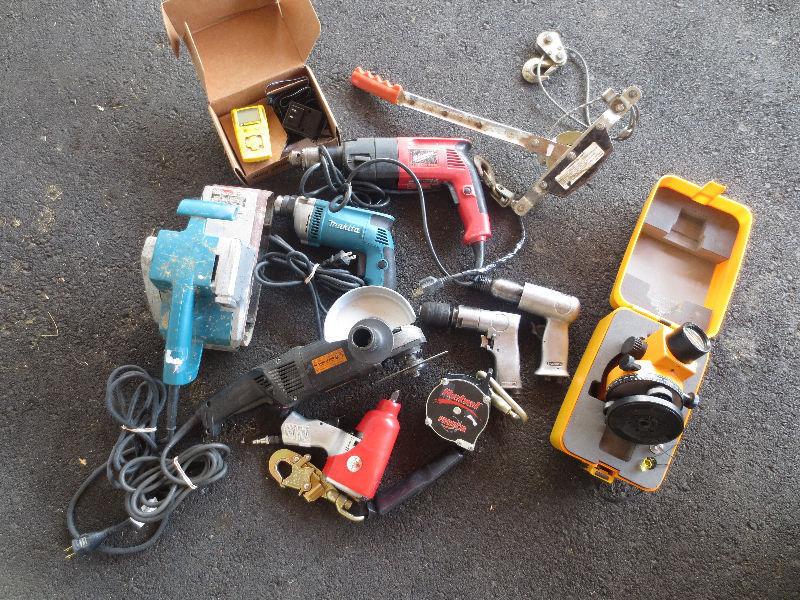 LOT OF MISC TOOLS