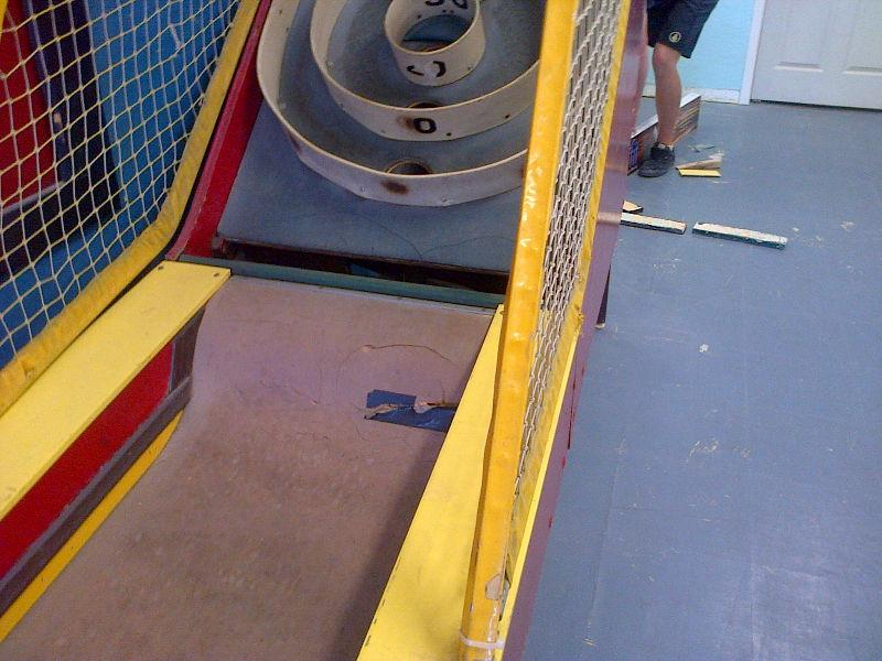 Kimberley - Vintage Skee Ball machine