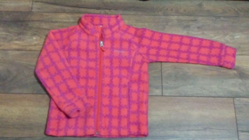 JUST LIKE NEW: Columbia fleece jacket (size 4t)