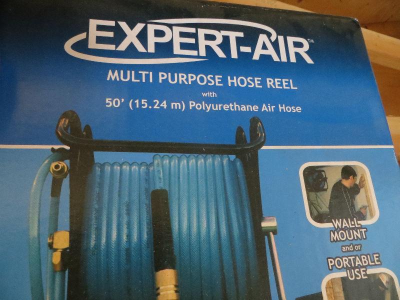 AIR HOSE ASSEMBLY WITH WALL OR CEILING BRACKET NEW