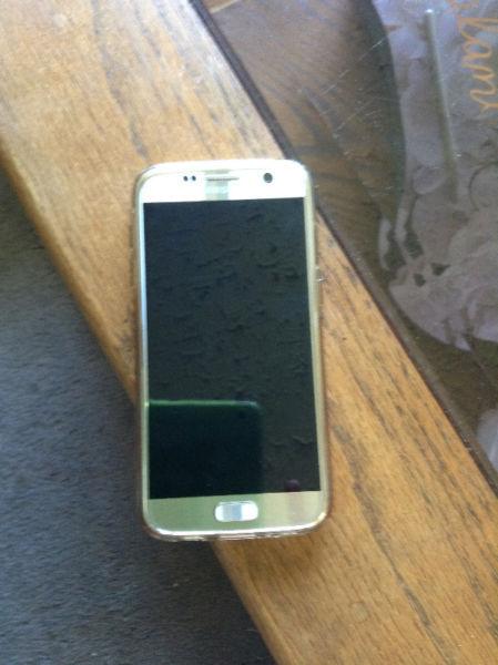 Mint condition samsung S7 trade for iPhone 6