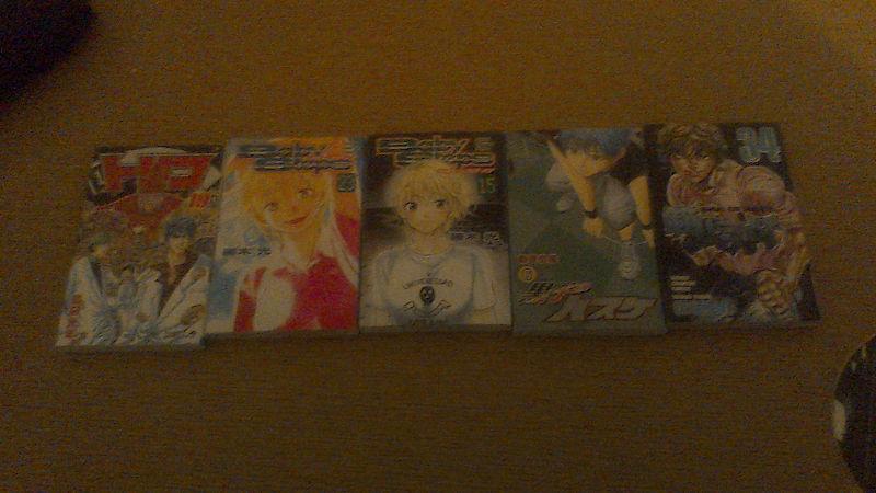 Selling Manga (Japanese Comic Books) in Japanese
