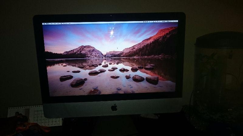 iMac 21.5 inch, Mid 2011 Great condition
