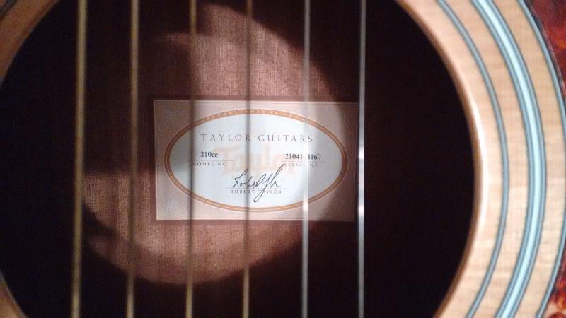 210ce 2014 Taylor Acoustic Electric Guitar