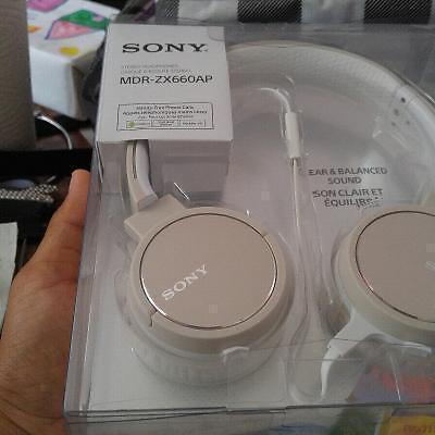 Brand new Sony MDR-ZX660AP Sound Monitoring Headphones