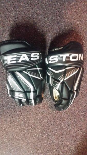 Easton hockey gloves kids
