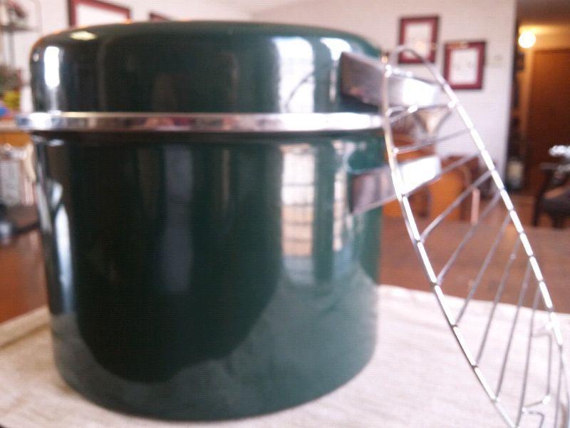 Jade Green Enamelled Roasting Pot