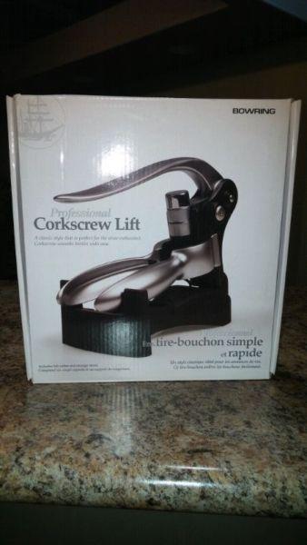 Professional corkscrew lift