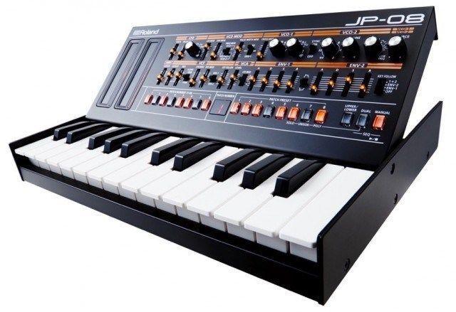 Roland JP-08 Synthesizer with K25-m keyboard