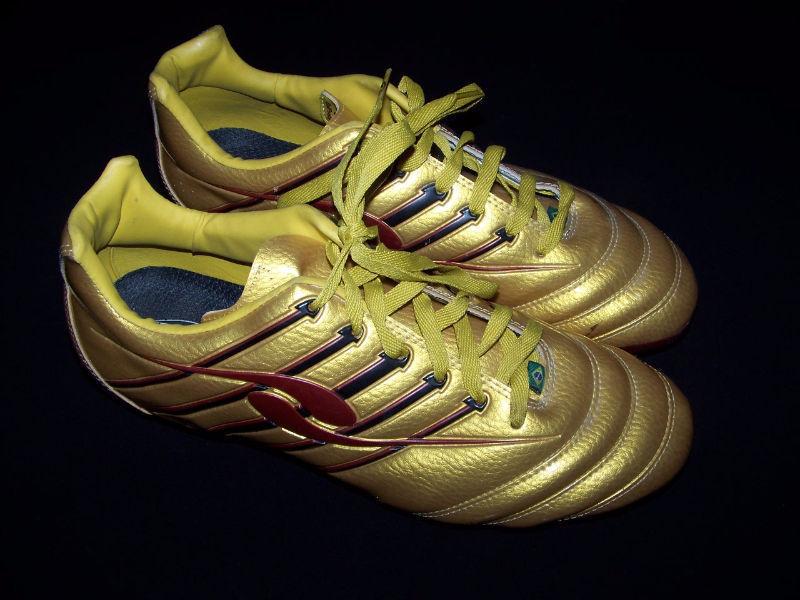 Dalponte Gold Soccer Shoes Mens Size 11