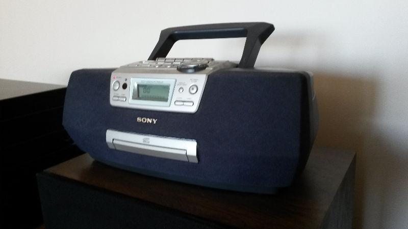 Sony CFDS47 CD/Radio Cassette Recorder