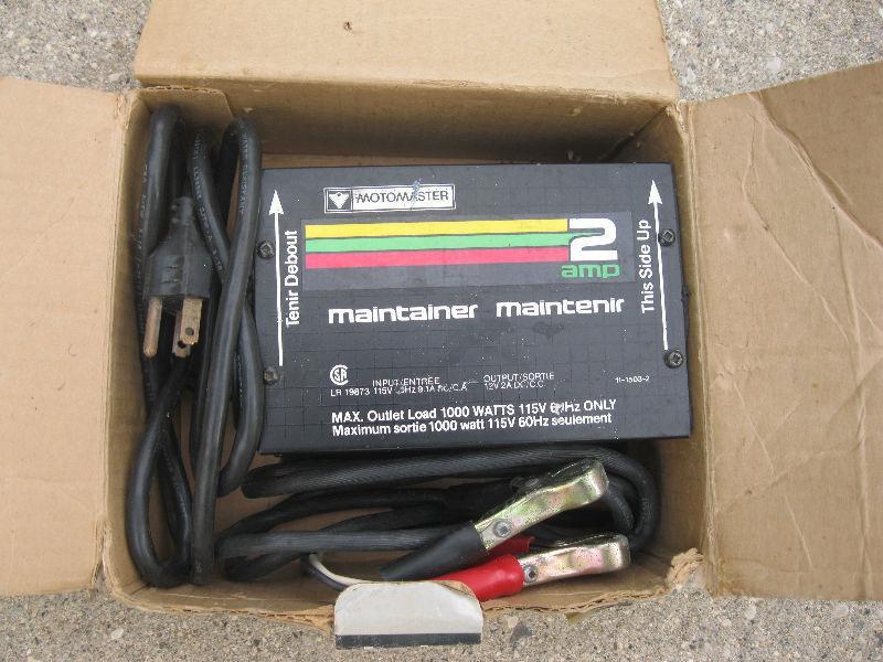 Motomaster Maintainer Battery Charger