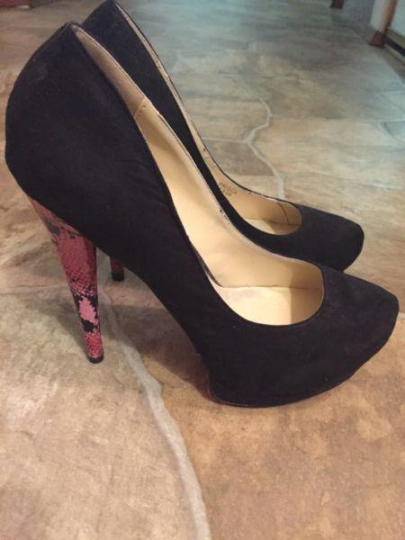 Black and pink pumps size 7.5