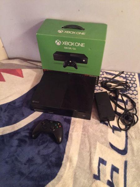 Xbox one and 3 games